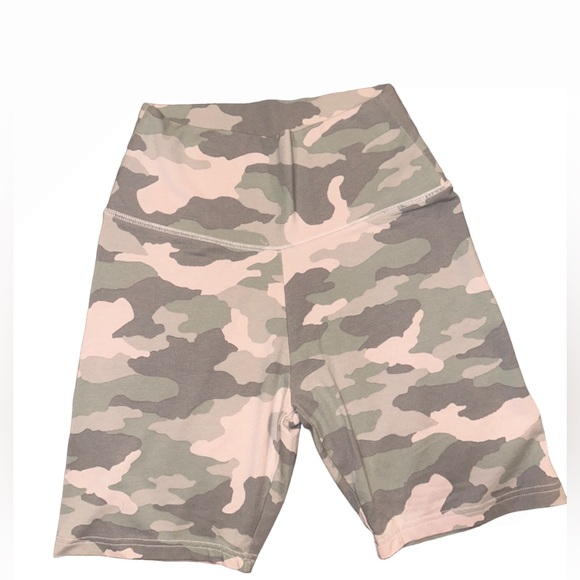 NWOT AERIE Hi-Rise Bike Short - Picture 1 of 5